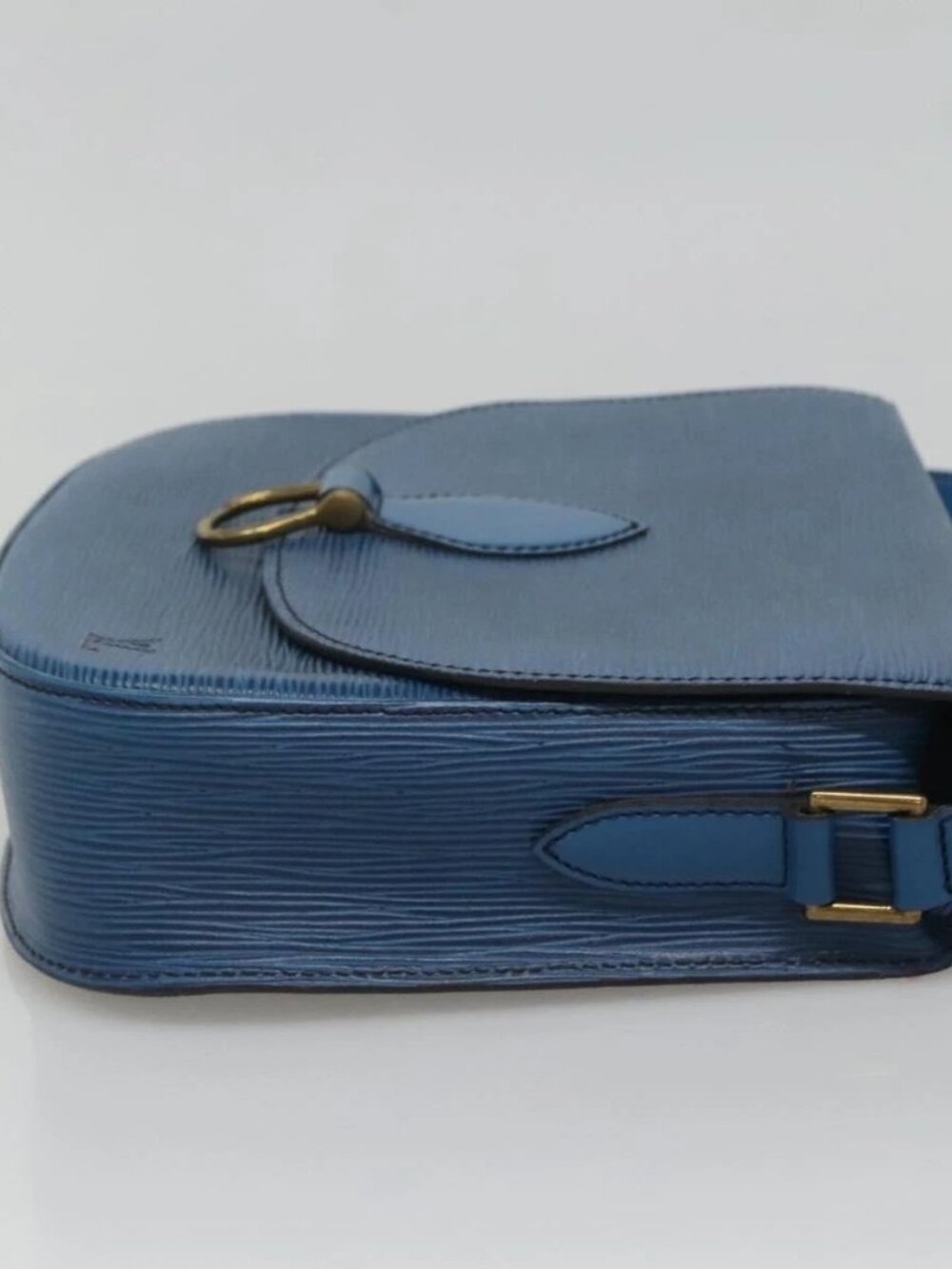 LOUIS VUITTON Epi Saint Cloud GM Shoulder Bag Toledo Blue - Picture 5 of 16